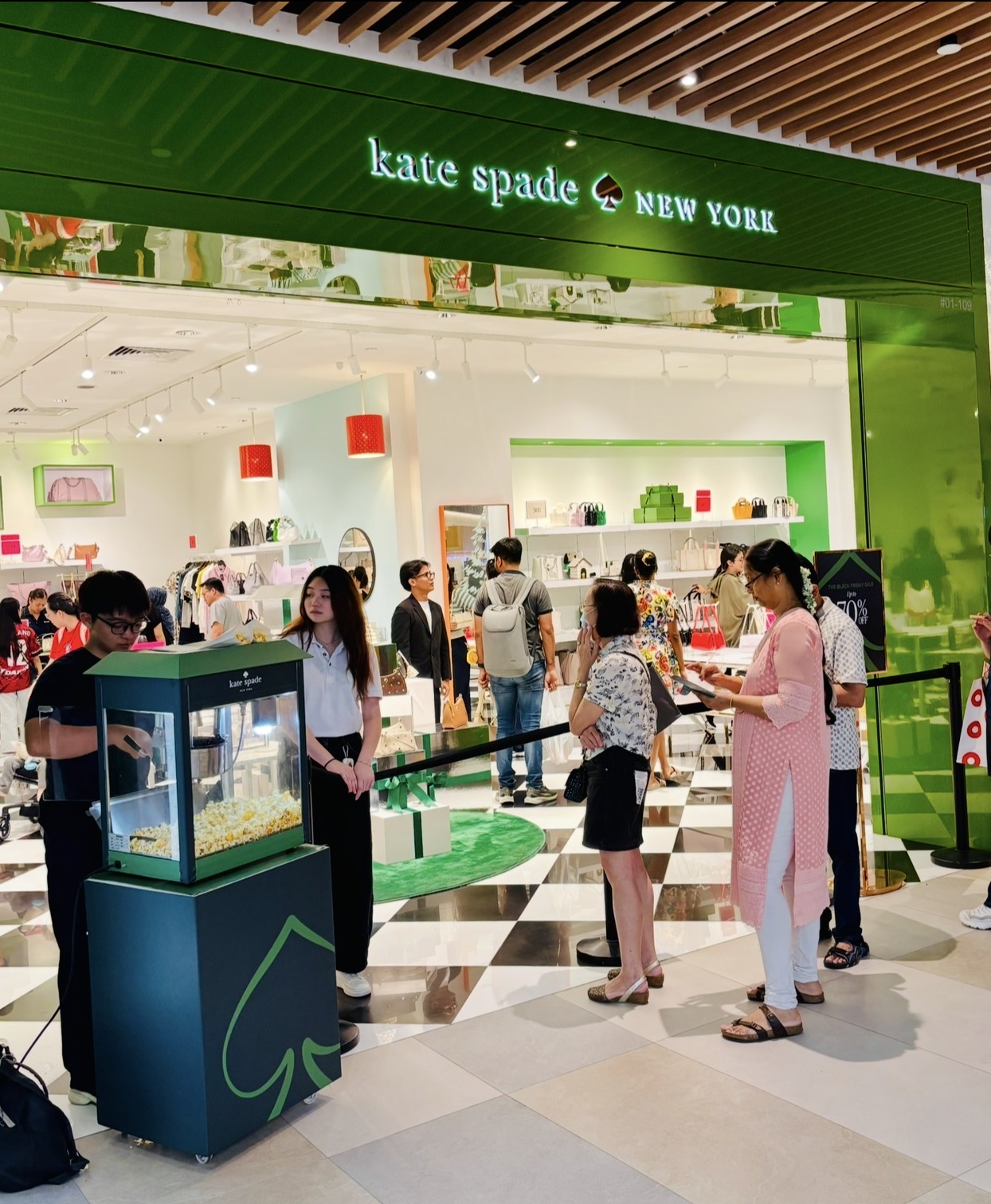 Candy House live station at a Kate Spade event